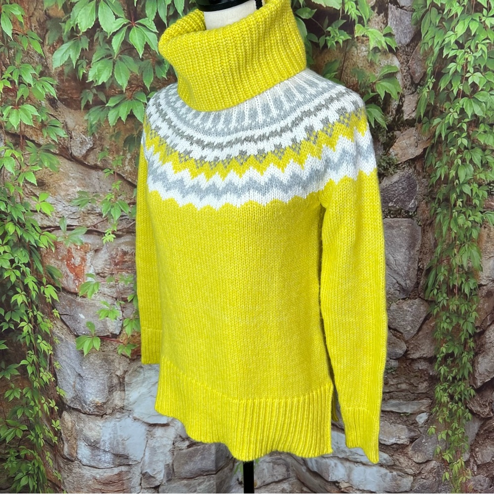 LOFT Cozy Cabincore Yellow Fair Isle Turtleneck Sweater, XS - Picture 3 of 10